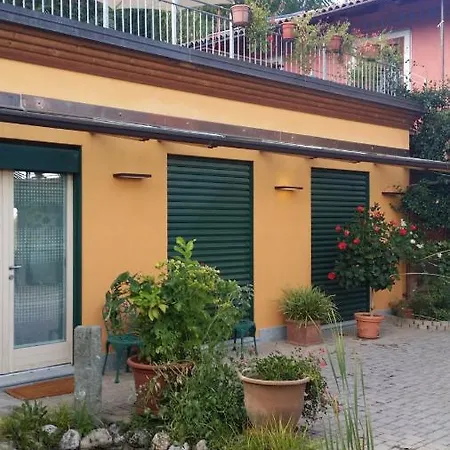 לינה וארוחת בוקר Casa Margherita